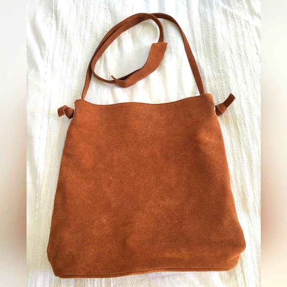 M.I.L.A. Suede Cross body bag - Picture 3 of 5